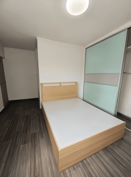【出租】梧槽MRT组屋主人房带独立卫浴 2
