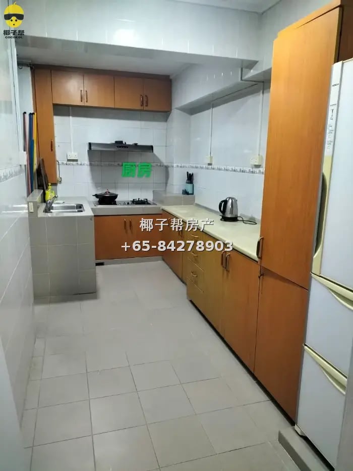 Male bed space in HDB flat near Lakeside MRT / Pasir Ris. Ut 6
