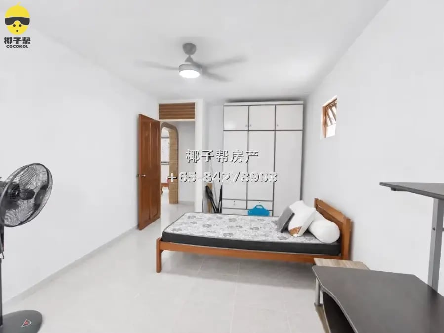 Super large master bedroom next to Bukit Gombak MRT, private 1