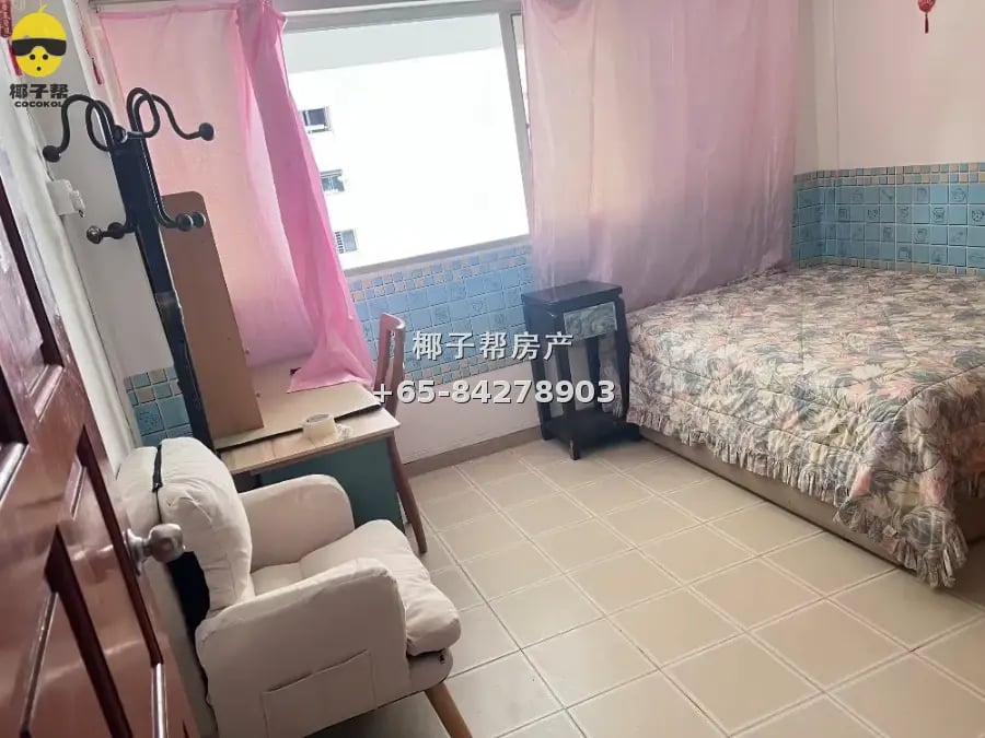 【出租】高文地铁站旁夫妻房/男床位 步行5分钟 包水电冷气可煮 2