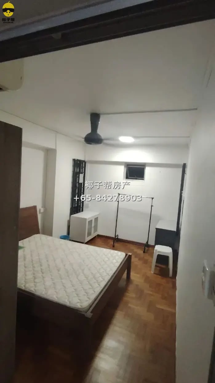 Pasir Ris single room, double occupancy including utilities 2