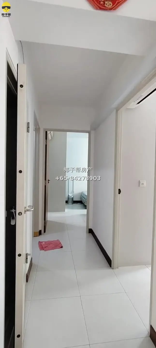 盛港整套出租,靠近Rivervale Mall √三房式HDB flat出租 √周边有餐厅和杂货店 2