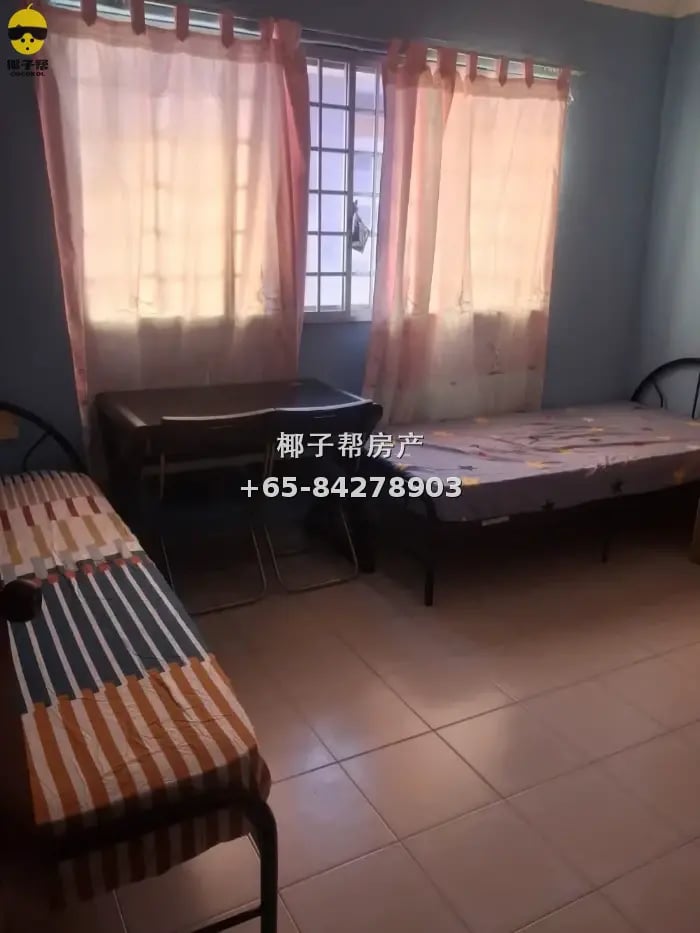 普通房 @ 淡滨尼91街910座 (S)520910 随时可入住！ 3