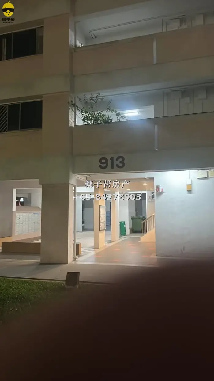 近南大 制造业地址 先驱地铁站大牌913 普通房间出租随时入住夫妻 男女女都可以 1