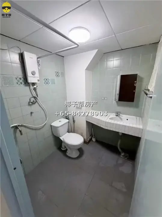 裕华园公寓单间出租，可随时拎包入住。全岛有房无中介费 4