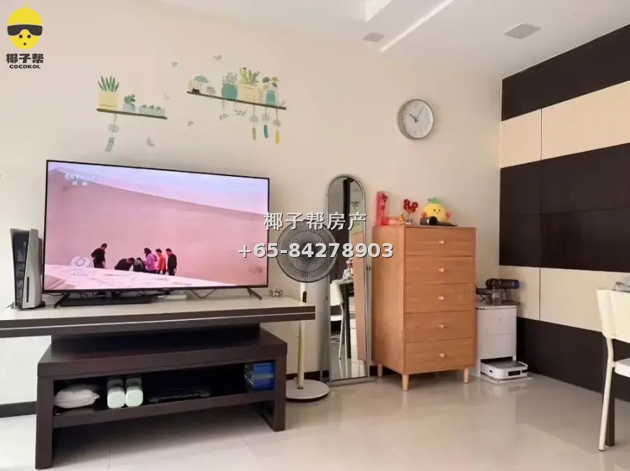 简约装修四房HDB 位于Bukit Batok West Ave 5 找【1位单身人士，一普通房】 5