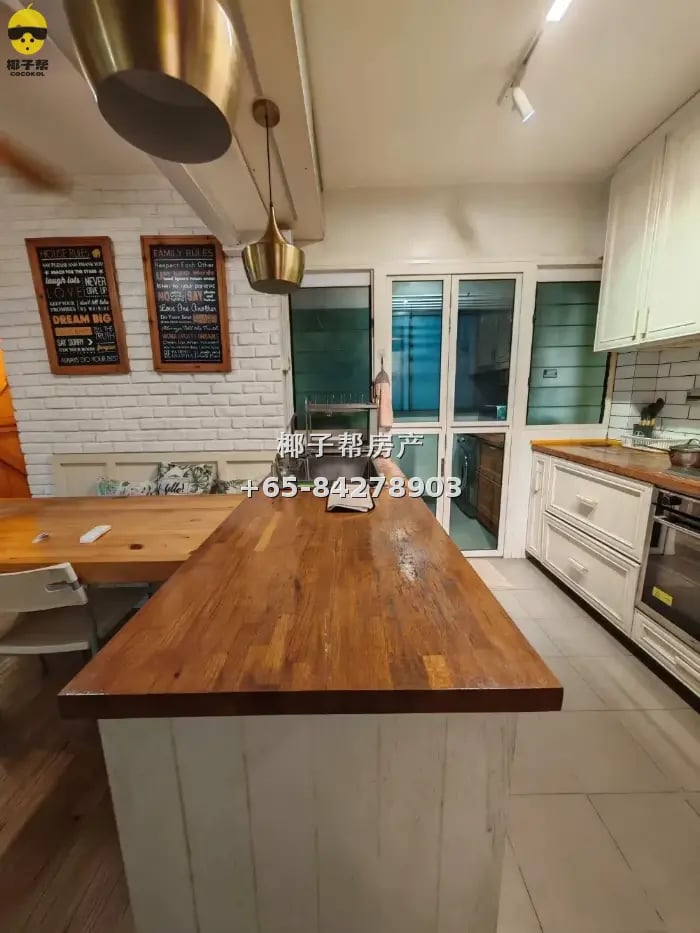 HDB Blk 314B Punggol Way, 3 bed, 2 bath, 4A, 1001 sqft for r 5
