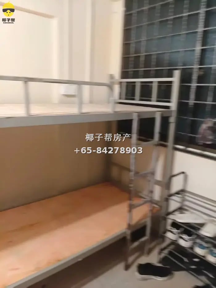 【出租】湖畔地铁站旁裕廊西组屋普通房 两人可住 可煮包水电 1