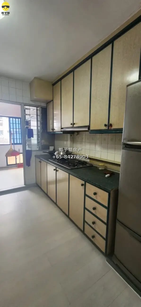 近地铁 near chua chu kang mrt 7