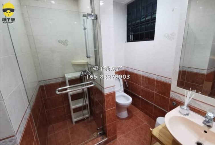 【For Rent】Master Bedroom in Queenstown MRT Apartment 5