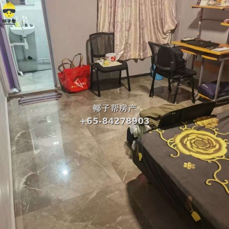 【出租】金文泰MRT组屋主人房独卫 1