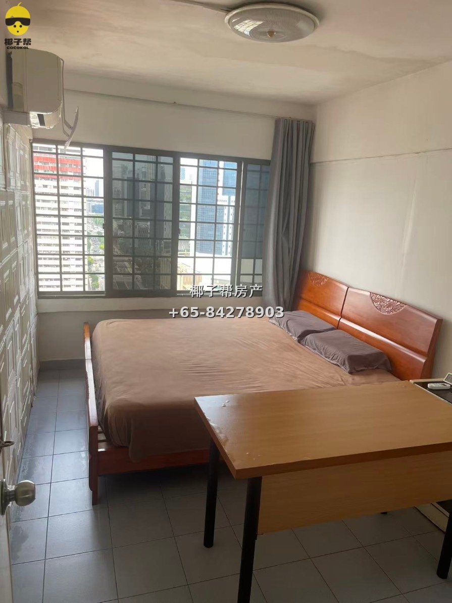 【For Rent】Common Room in Chinatown MRT Apartment 1
