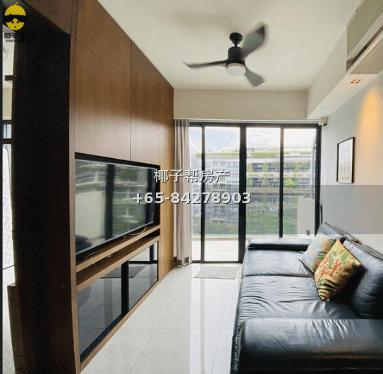 【For Rent】Top-floor Apartment near Albert Park MRT 1