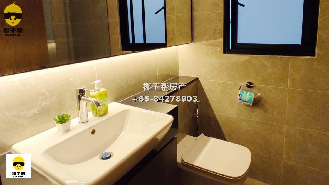 [For Rent] Mooi Residences Master Bedroom, next to Holland Village MRT, utilities included 3
