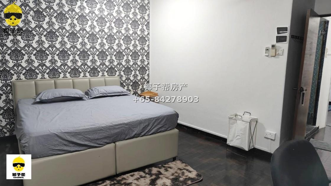 [For Rent] Lakepoint, next to Lakeside MRT Station, single room in a 7-bedroom 3-bathroom unit, near NTU 12