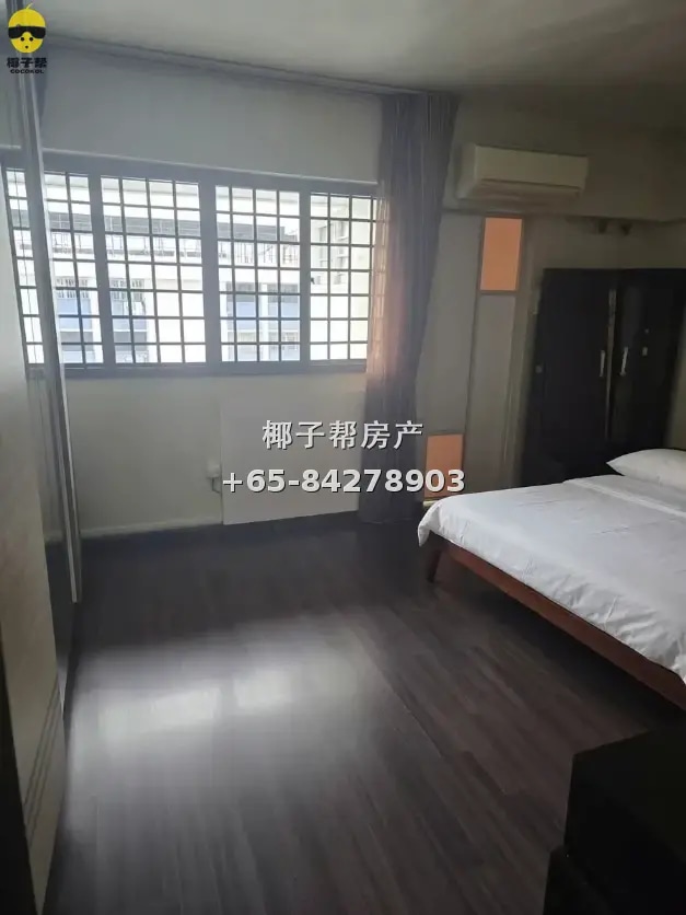 Entire HDB flat in Serangoon North, 3-bedroom 2-bathroom cor 4
