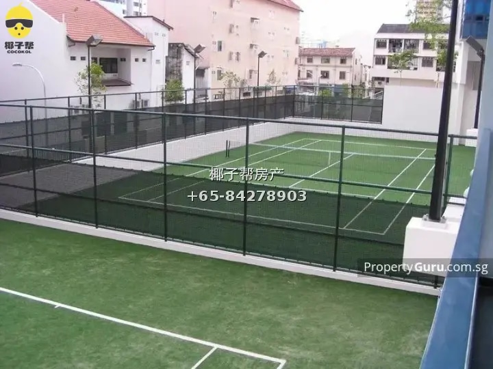 Common room in apartment next to Farrer Park MRT, 5-minute w 6