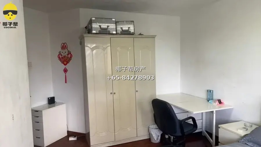 【出租】裕廊东公寓大普通房 近地铁包水电可大煮无中介费 1
