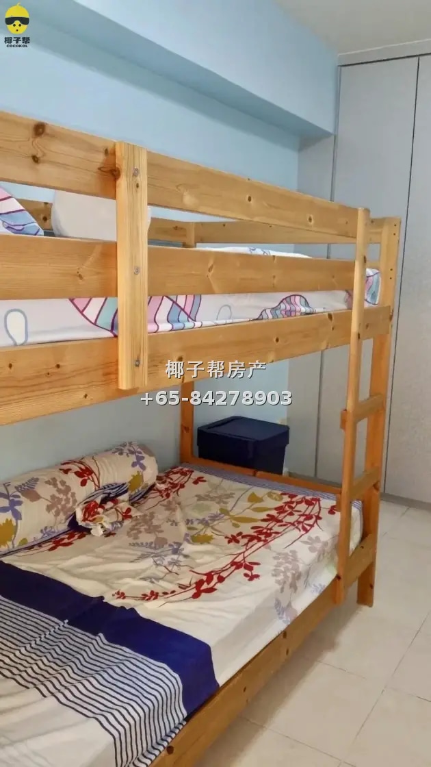 3-room HDB flat near Tongkang MRT/LRT in Sengkang, 1195 sq f 6