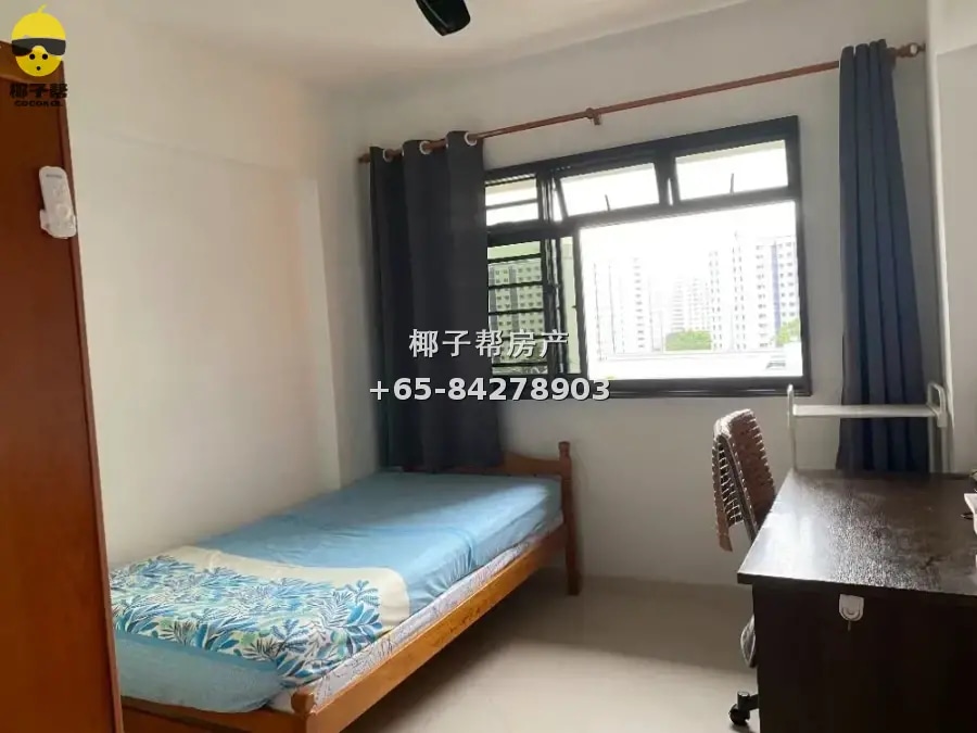 Jurong West high-floor common room, direct bus to Boon Lay M 1
