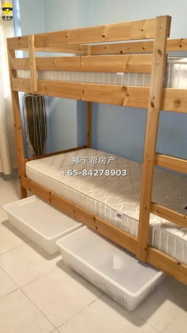 3-room HDB flat near Tongkang MRT/LRT in Sengkang, 1195 sq f 8