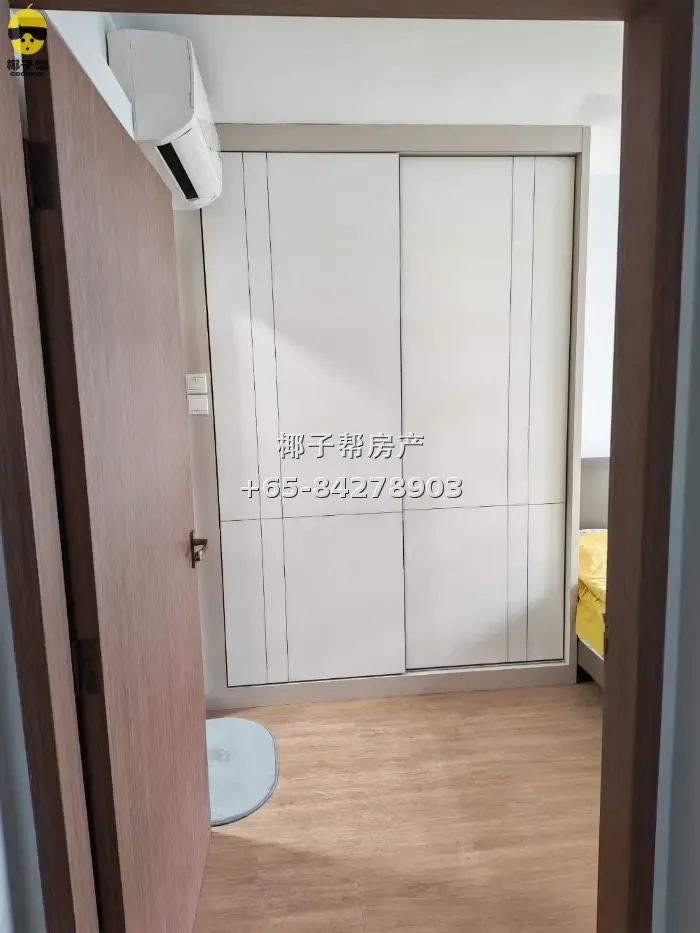 【出租】乌美地铁站旁主人房 步行2分钟包水电可报地址 1
