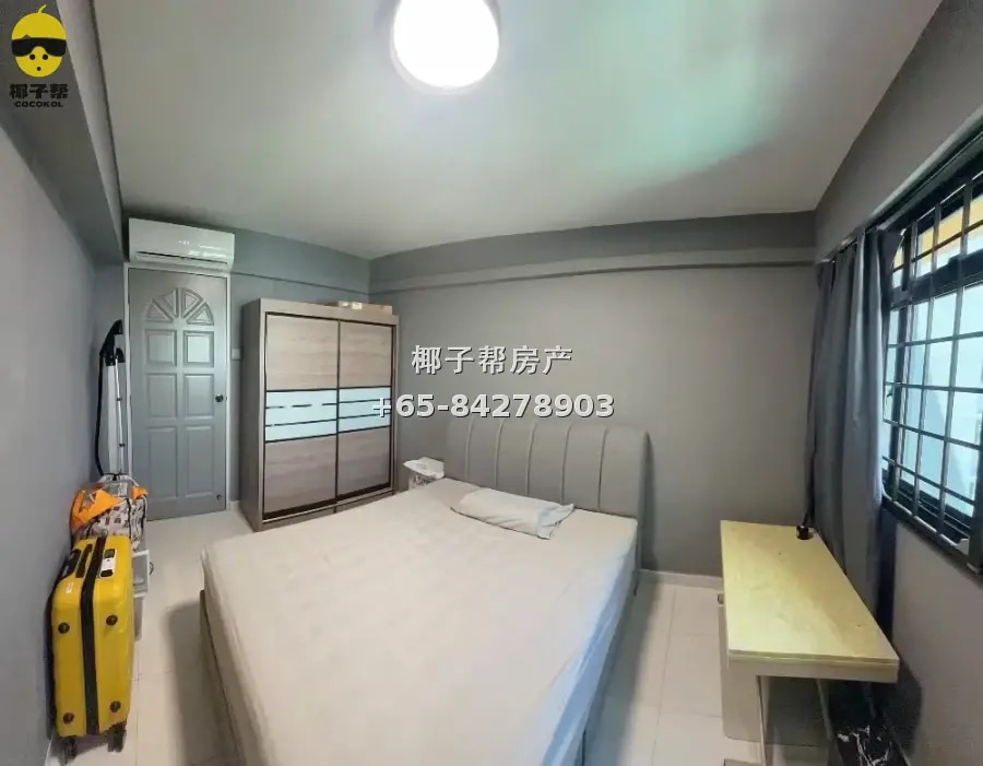 【出租】盛港同港地铁站旁组屋普通房 包水电空调可报地址 1
