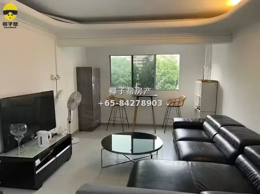 Air-conditioned HDB room next to Keat Hong LRT in Choa Chu K 1