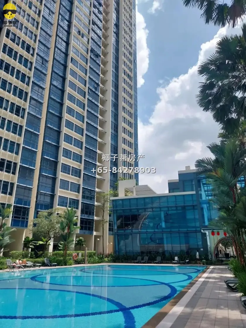 Common room in apartment next to Farrer Park MRT, 5-minute w 2