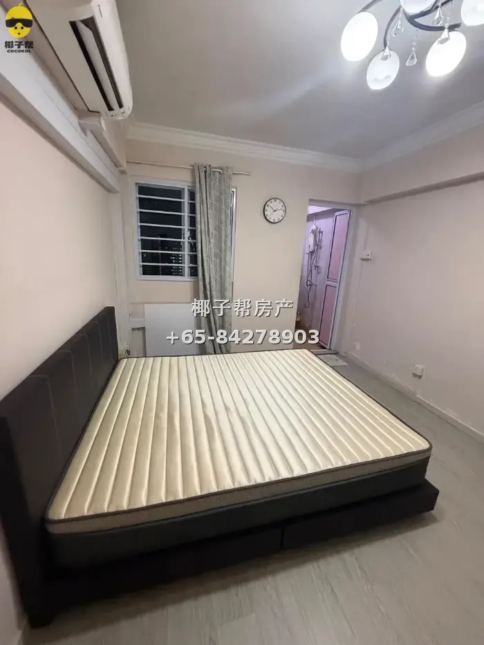 【出租】勿洛北组屋主人房带独卫 近地铁包水电 限女生 1