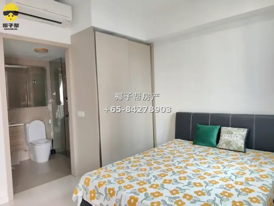 Tampines 1-bedroom apartment, surrounded by three MRT statio 1