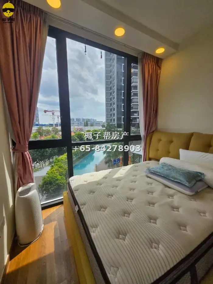 Clementi new condominium common room, 5-minute walk to MRT. 3