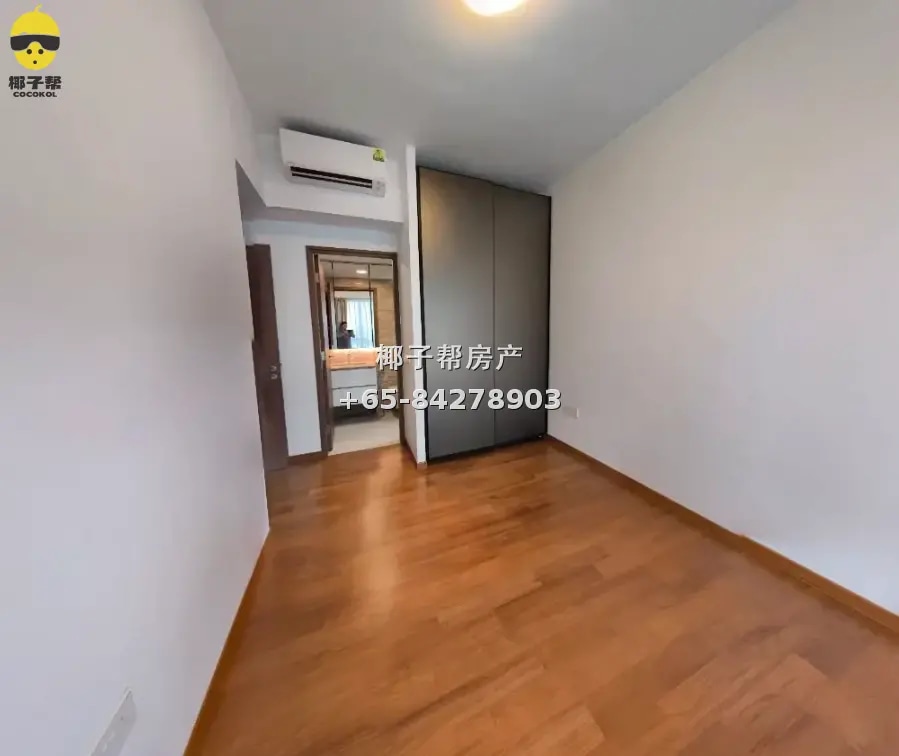 Three-bedroom apartment at Fourth Avenue Residences, next to 3