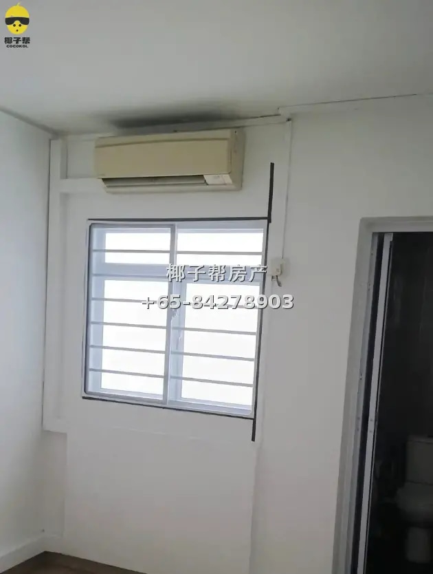 Master bedroom next to Serangoon MRT station, 3-minute walk, 1