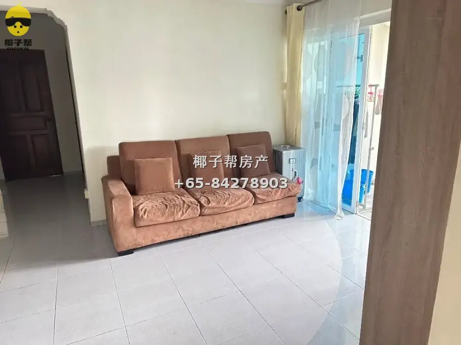 Pasir Ris HDB air-conditioned shared room, all utilities inc 2