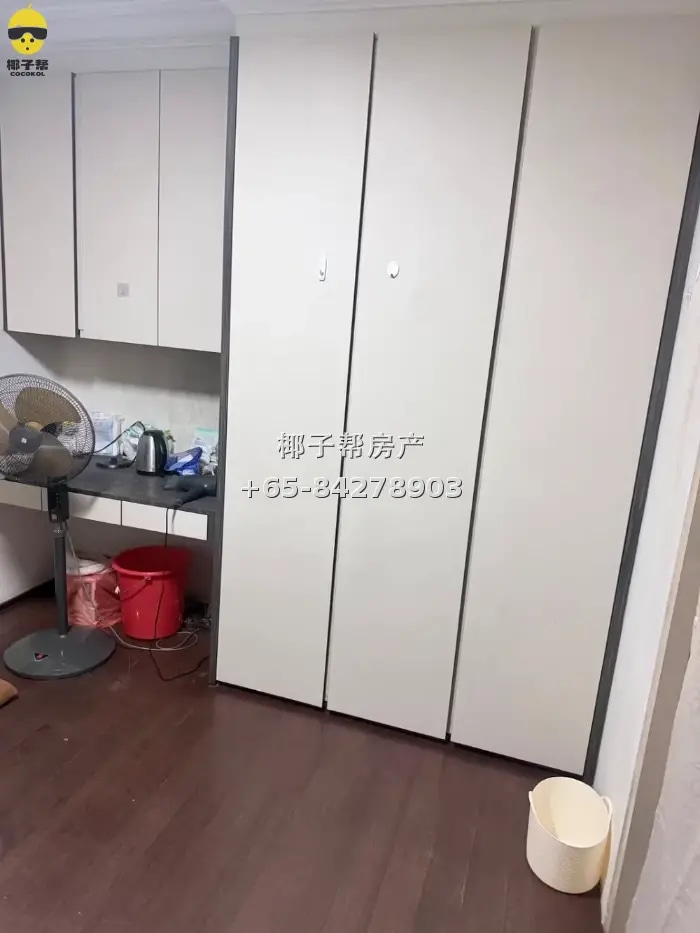 【出租】湖畔地铁站旁组屋单间 女生夫妻可住 包水电 1
