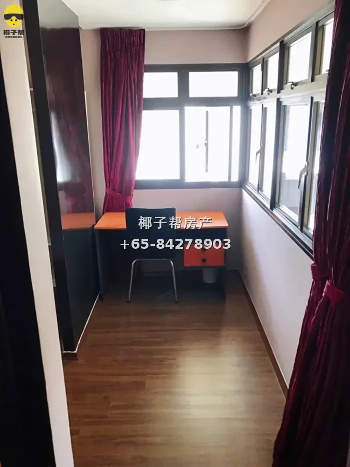 Single room in female shared apartment near Tiong Bahru MRT 6