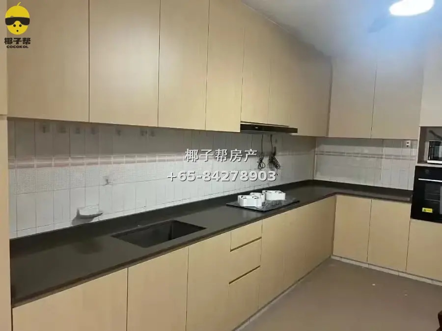 Air-conditioned HDB room next to Keat Hong LRT in Choa Chu K 2