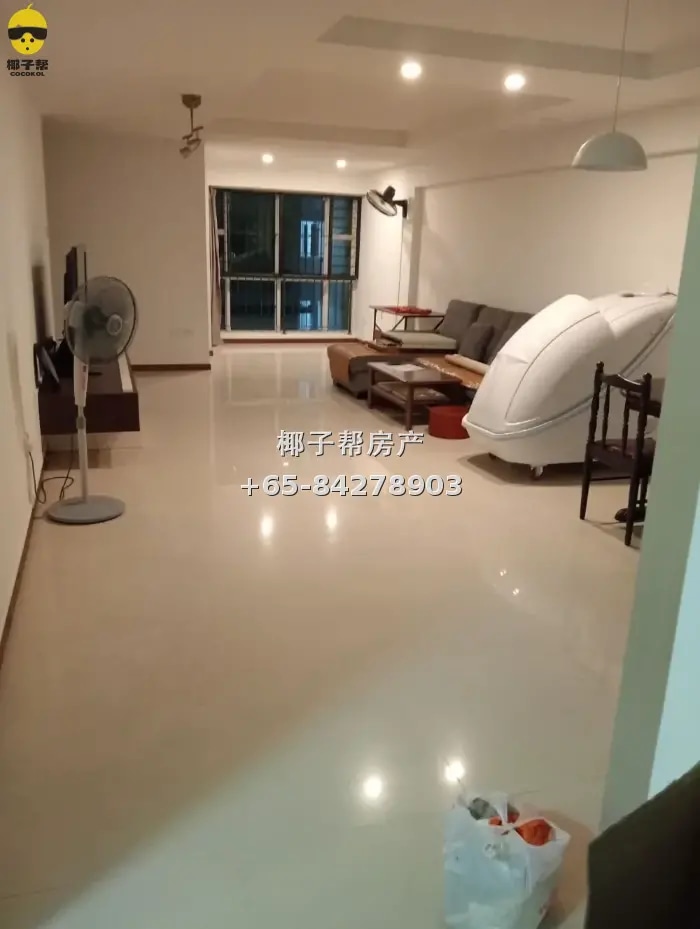 HDB common room 2 mins walk from Sembawang MRT, utilities in 4