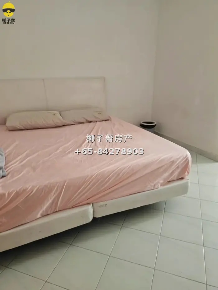 Tampines West HDB shared room for rent, near MRT, utilities 2