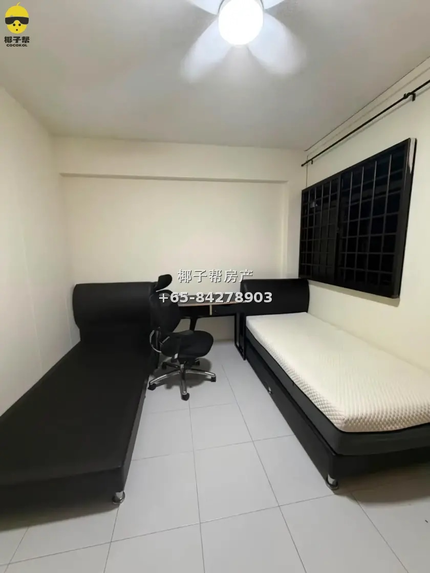 Woodlands HDB common room, utilities included, cooking allow 3