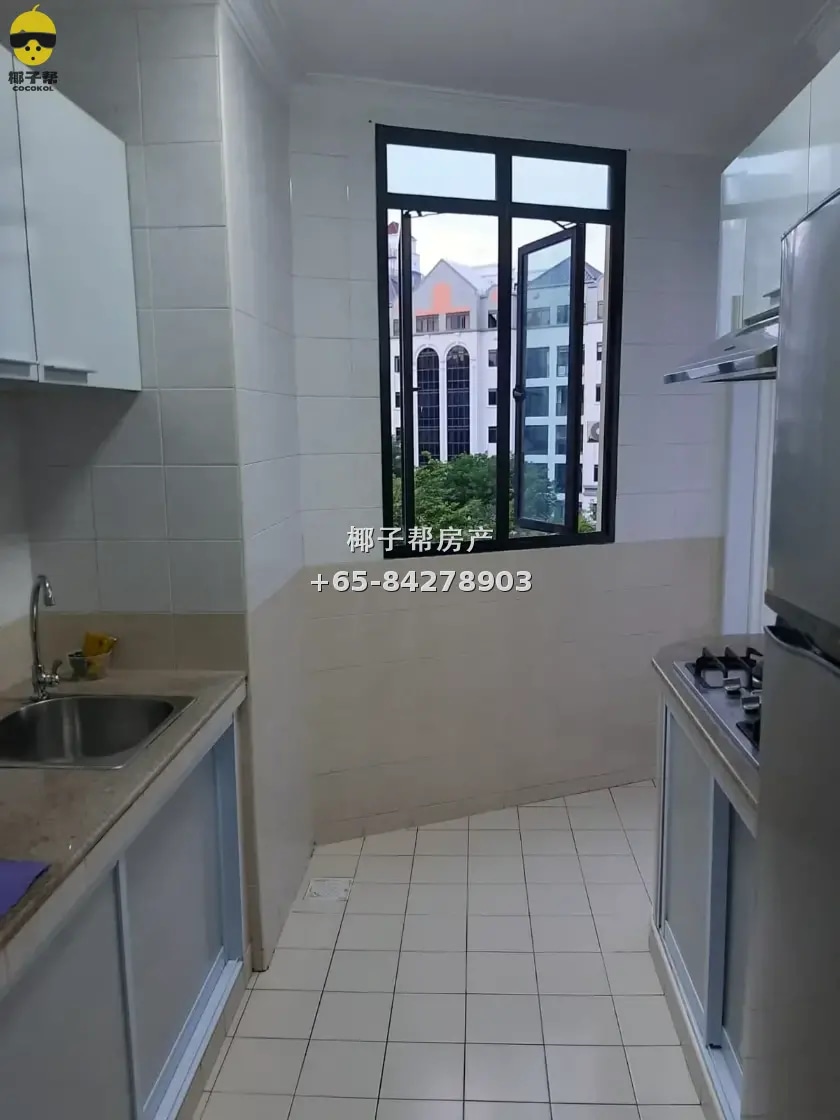【出租】多美歌地铁站旁公寓单间 步行5分钟 可煮带家具 1