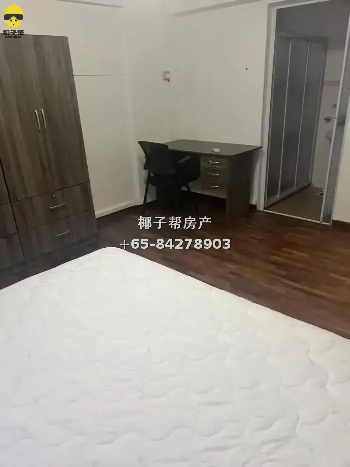 Air-conditioned HDB room next to Keat Hong LRT in Choa Chu K 6