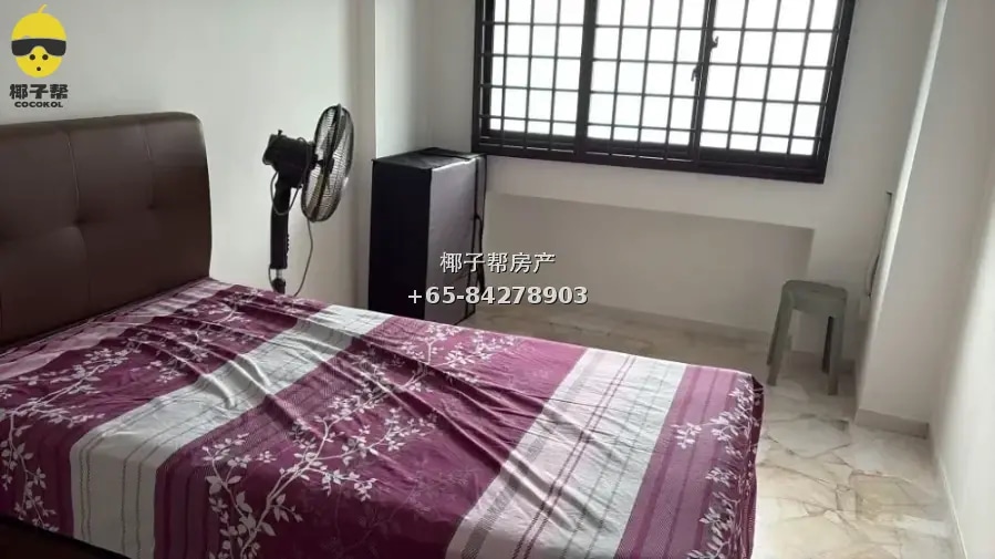 HDB common room next to Lakeside MRT Station, 6-minute walk, 1