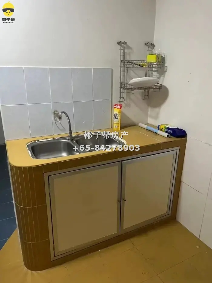 【出租】淡滨尼地铁旁组屋单间 包水电可煮 男生合租 2