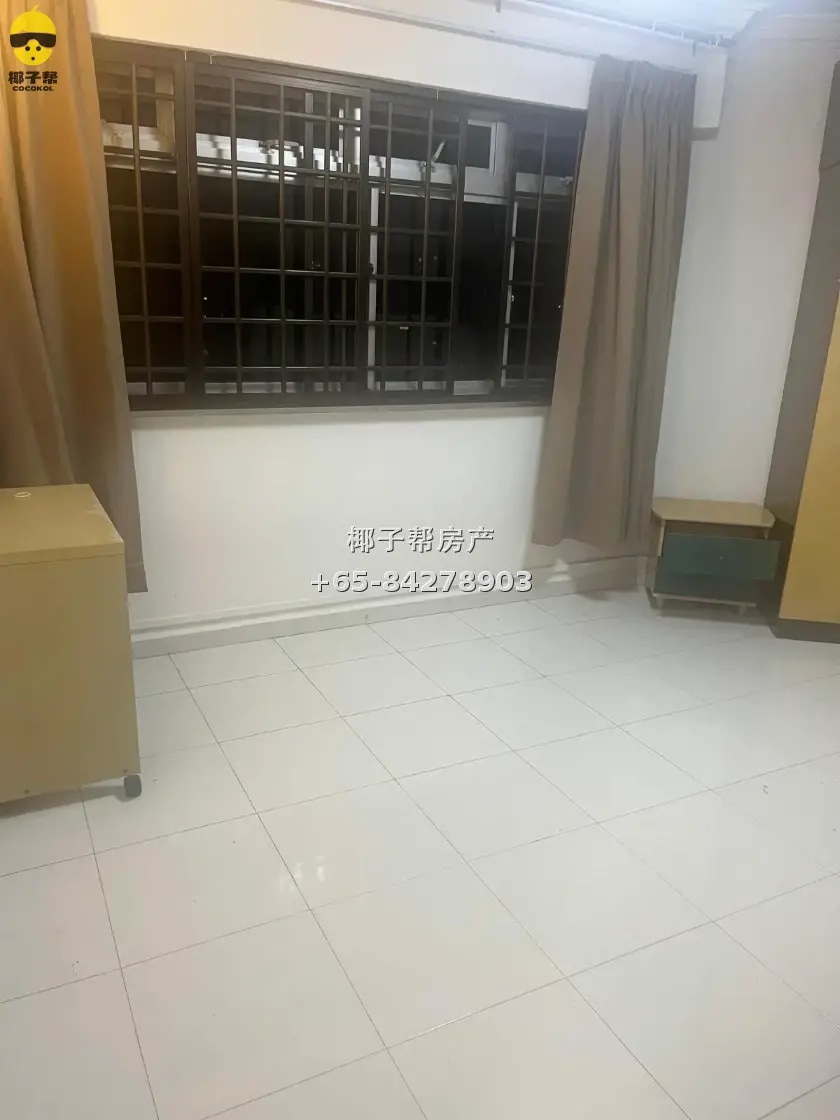 【出租】后港地铁旁组屋普通房 包水电可煮无中介费 1