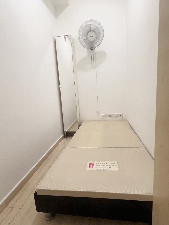 Yalong Lane 9 Servant's Room, no air conditioning but with fan, special price 550 1
