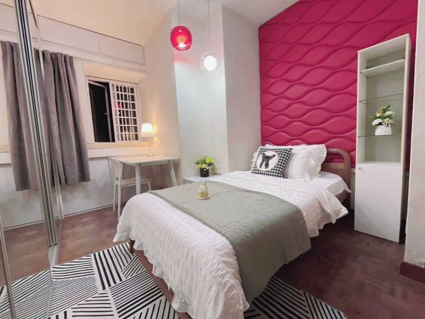 Jinwen Tai MRT Apartment for Rent 1