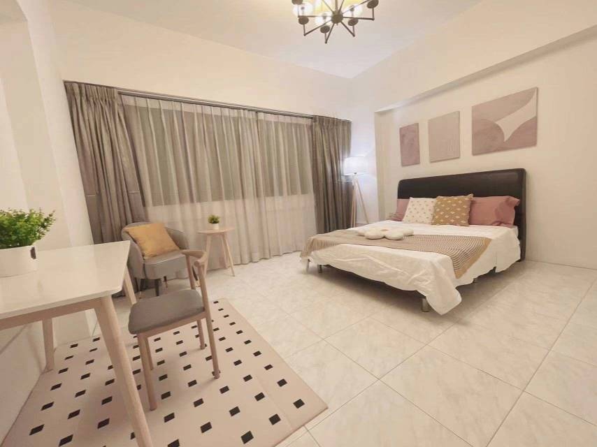Somerset Common Room for Rent 1