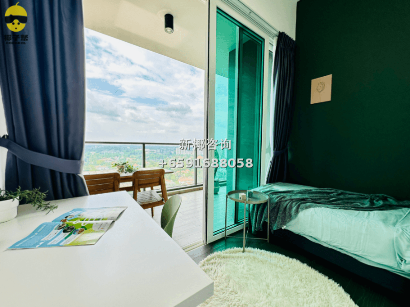 【For Rent】Balcony Room at Red Hill MRT Apartment 3